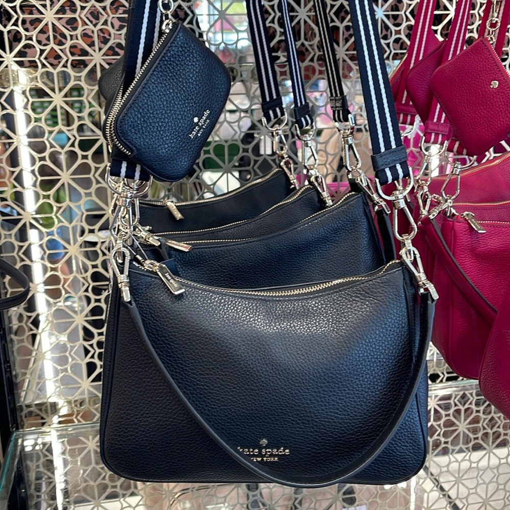 Kate Spade Rosie Shoulder Bag With Tech Attachment AirPod 
Black 
NWT